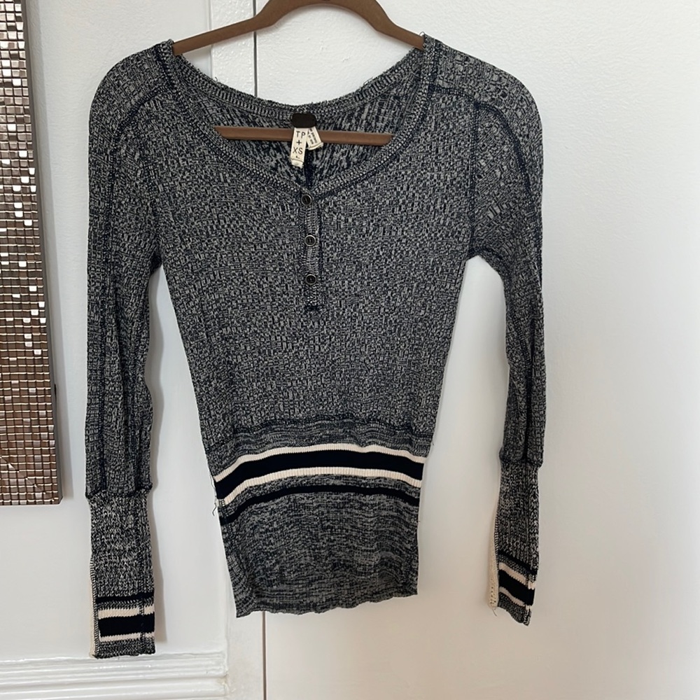 We the free XS navy and white sweater